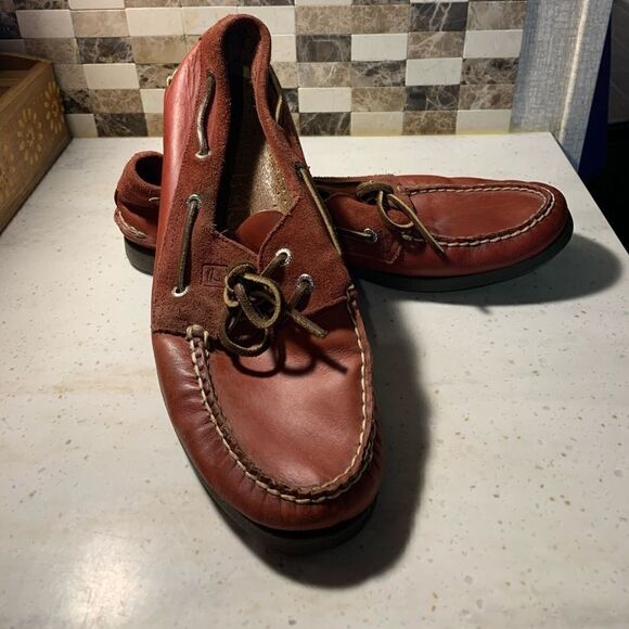 Vintage Sperrys - Picture 1 of 5
